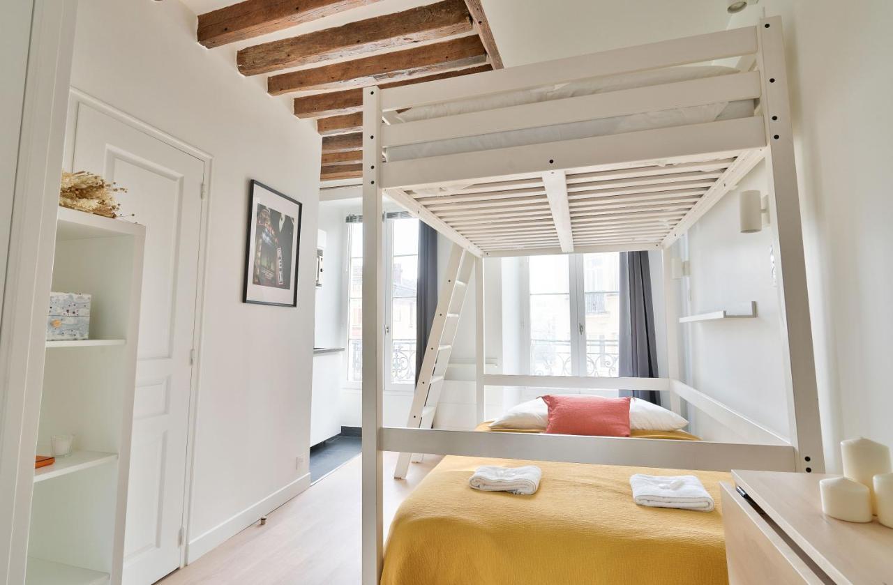 Stylish Mezzanine Studio In The Heart Of Paris 3F Extérieur photo
